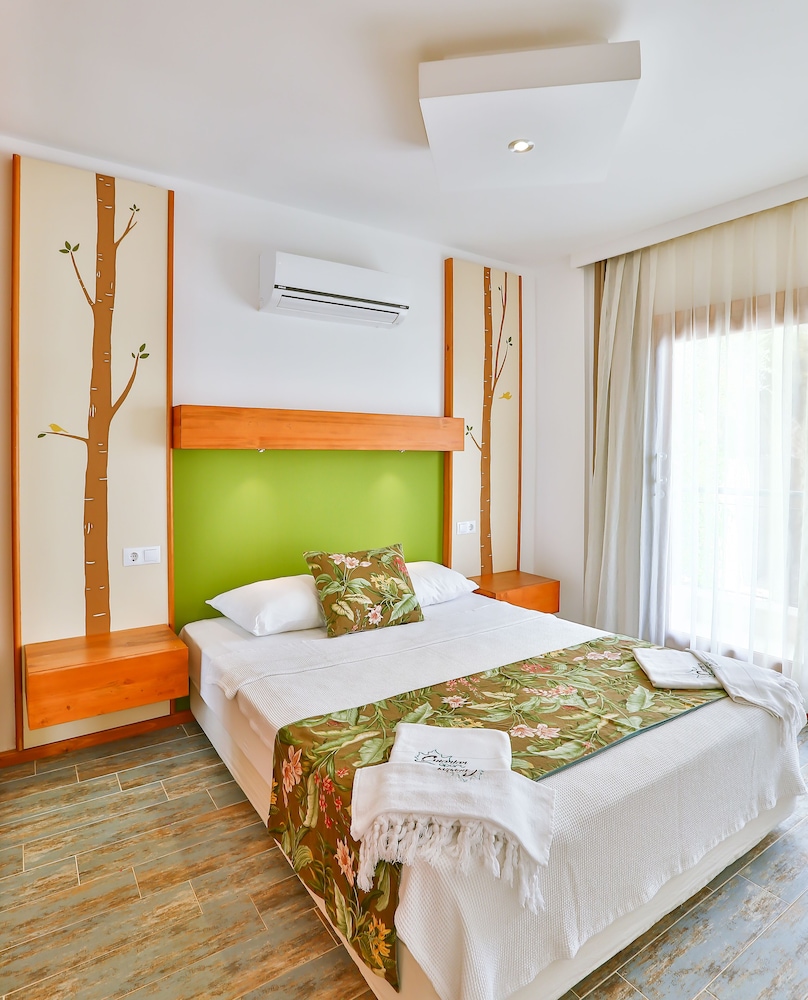 1 BEDROOM, ECONOMY, APARTMENT, CITY VIEW, BALCONY