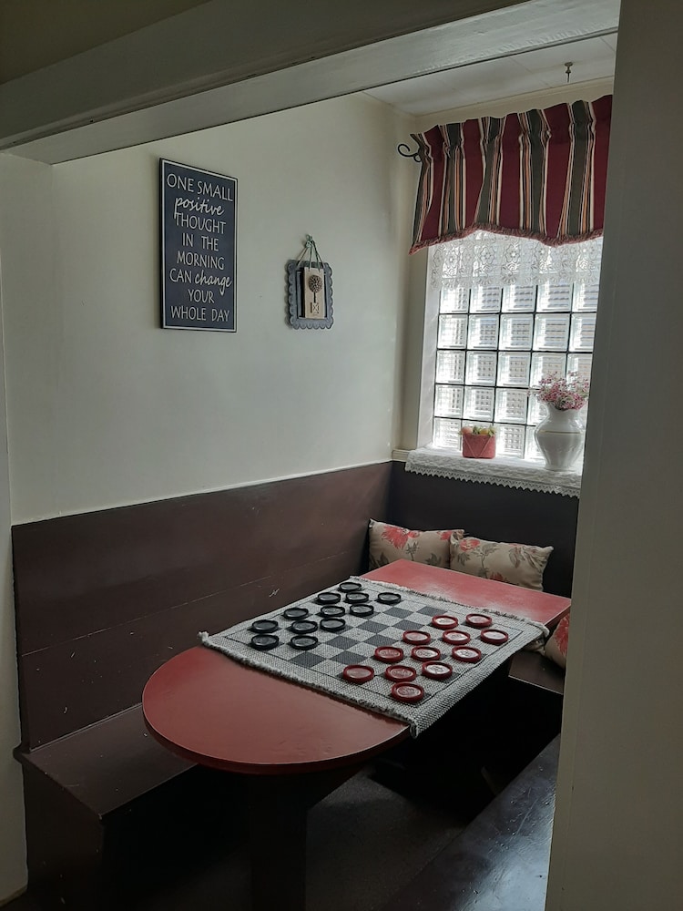Barclay Bed and Breakfast 22/28
