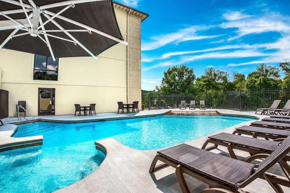 Grand Oaks Hotel 5/61