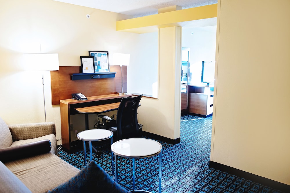 Comfort Inn and Suites Ankeny - Des Moines 25/31
