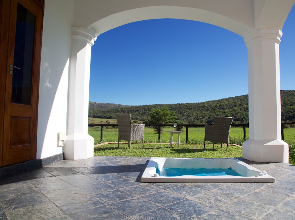 Leeuwenhof Country Lodge & Garden Spa 8/15