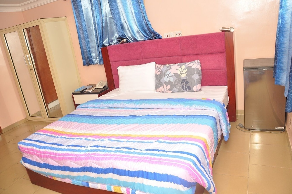 Divine Foutain Apapa Branch 7/15