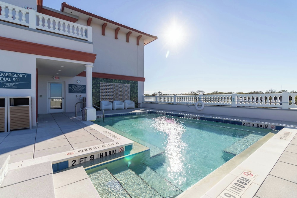 Hotel Amalga, St. Augustine, A Tribute Portfolio Hotel 38/43