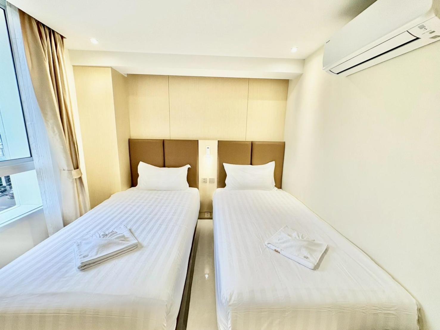 ABC QQ Hotel 9/38