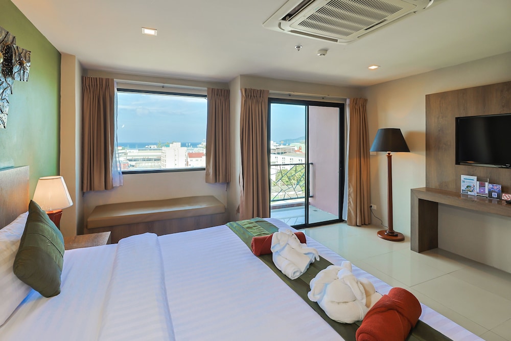 SUPERIOR SEAVIEW