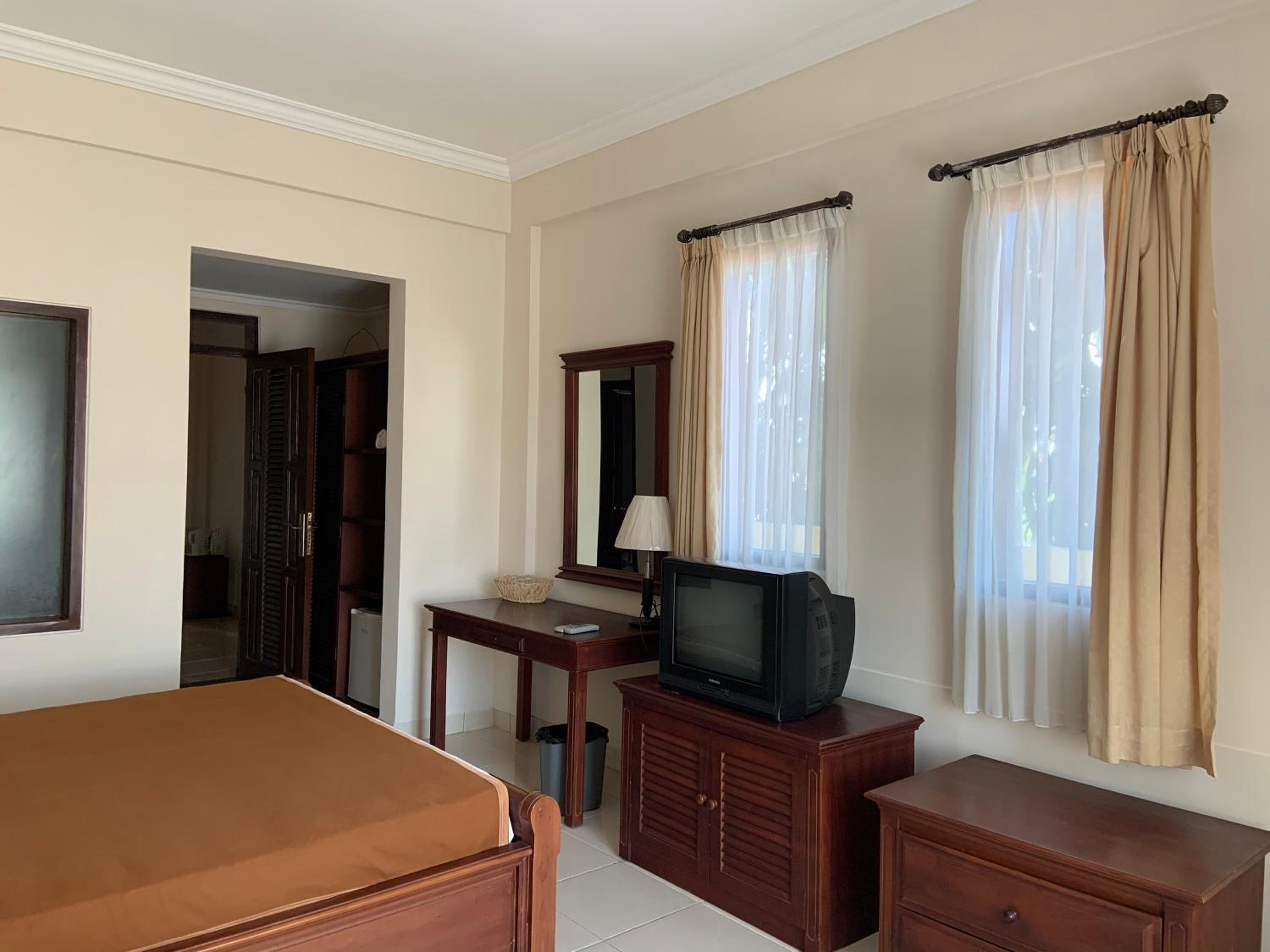 Nirwana Hotel 21/35