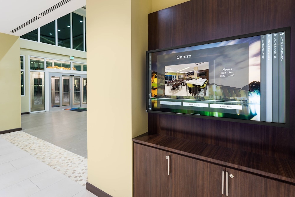 Courtyard By Marriott Kingston Jamaica 7/51