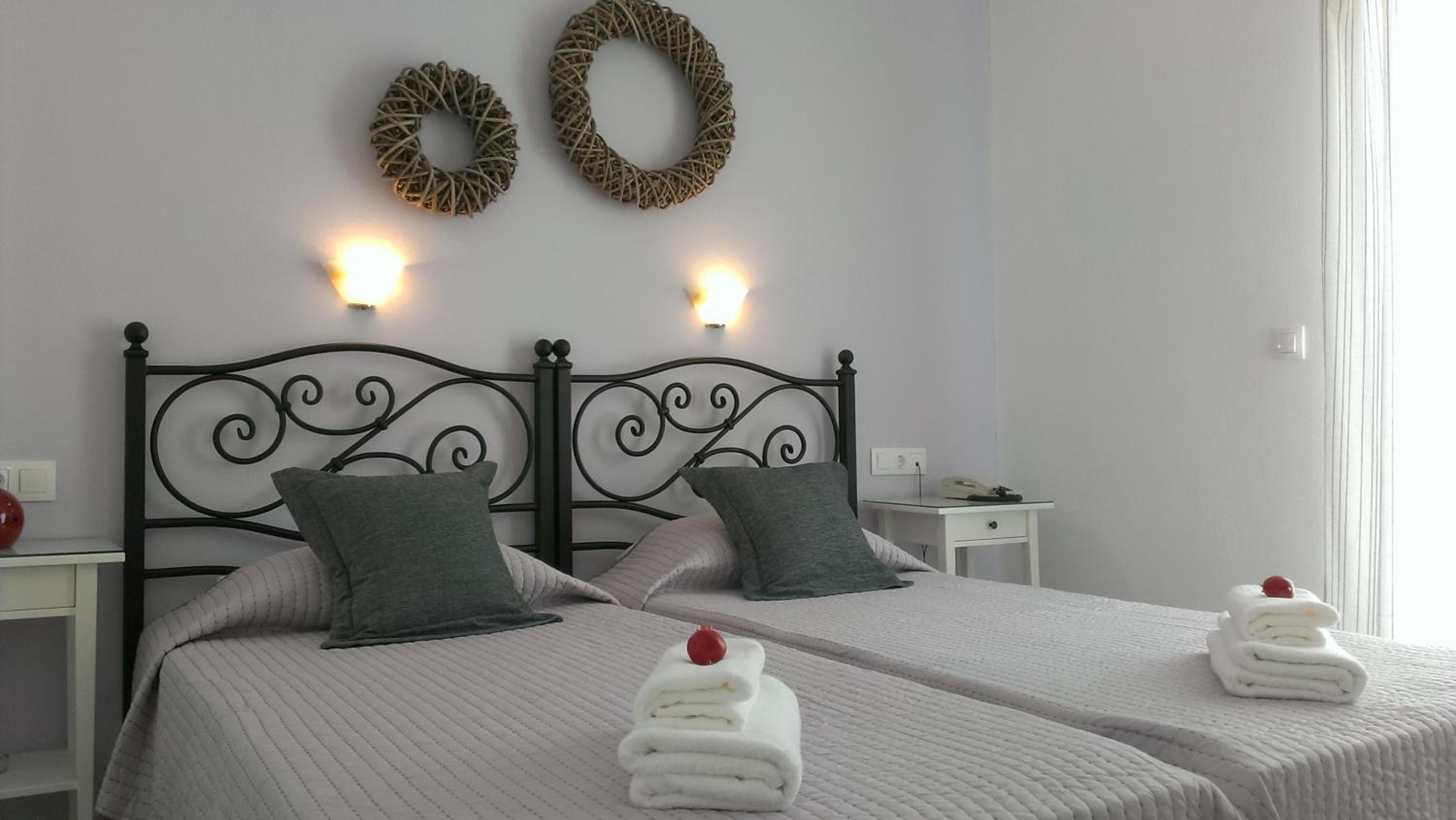 Superior
