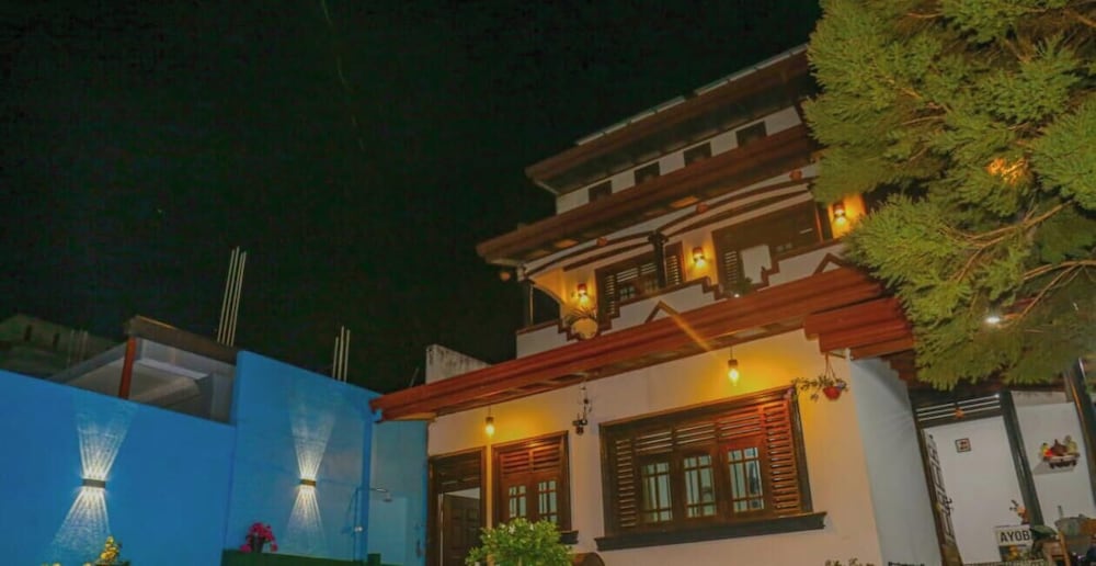 Sajee Villa 4/50
