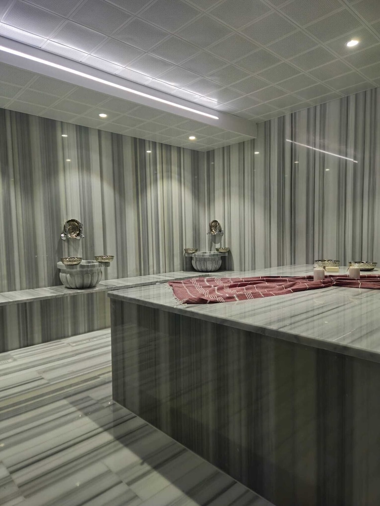 Nova Vista Deluxe and Suites Eskisehir, a member of Radisson Individuals 24/48