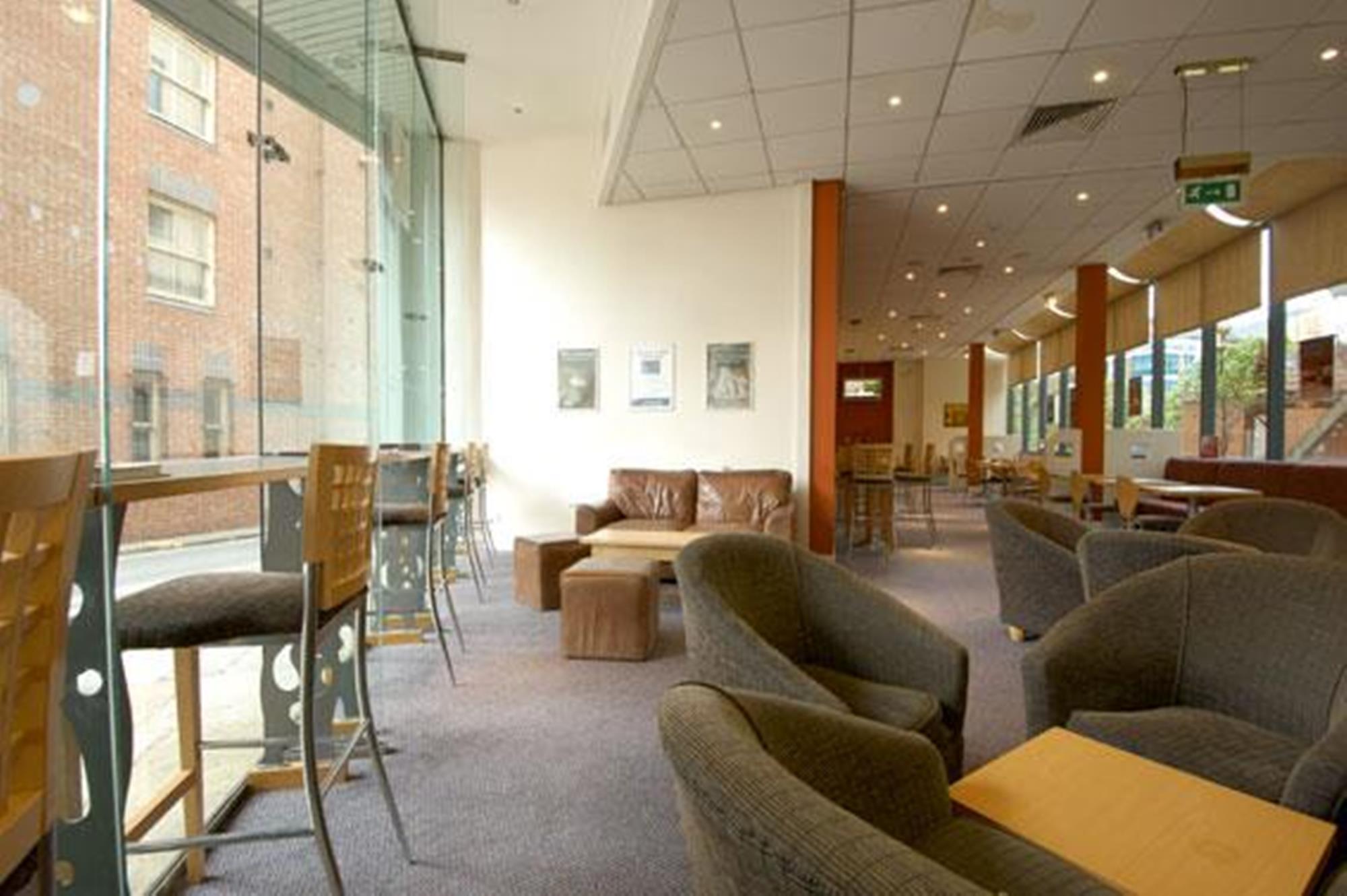 Travelodge Leeds Central Vicar Lane 18/30