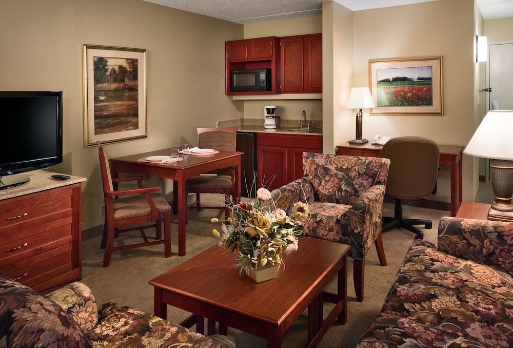 Endeavor Inn & Suites, Trademark Collection by Wyndham 42/55