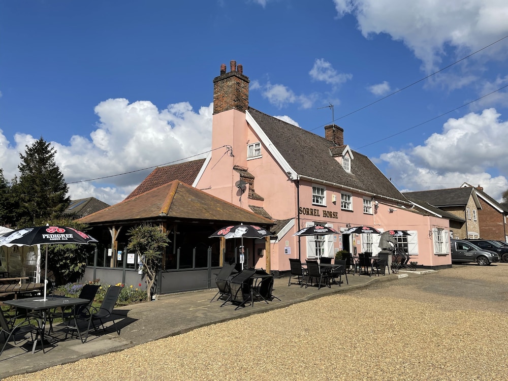 The Sorrel Horse Inn 4/28