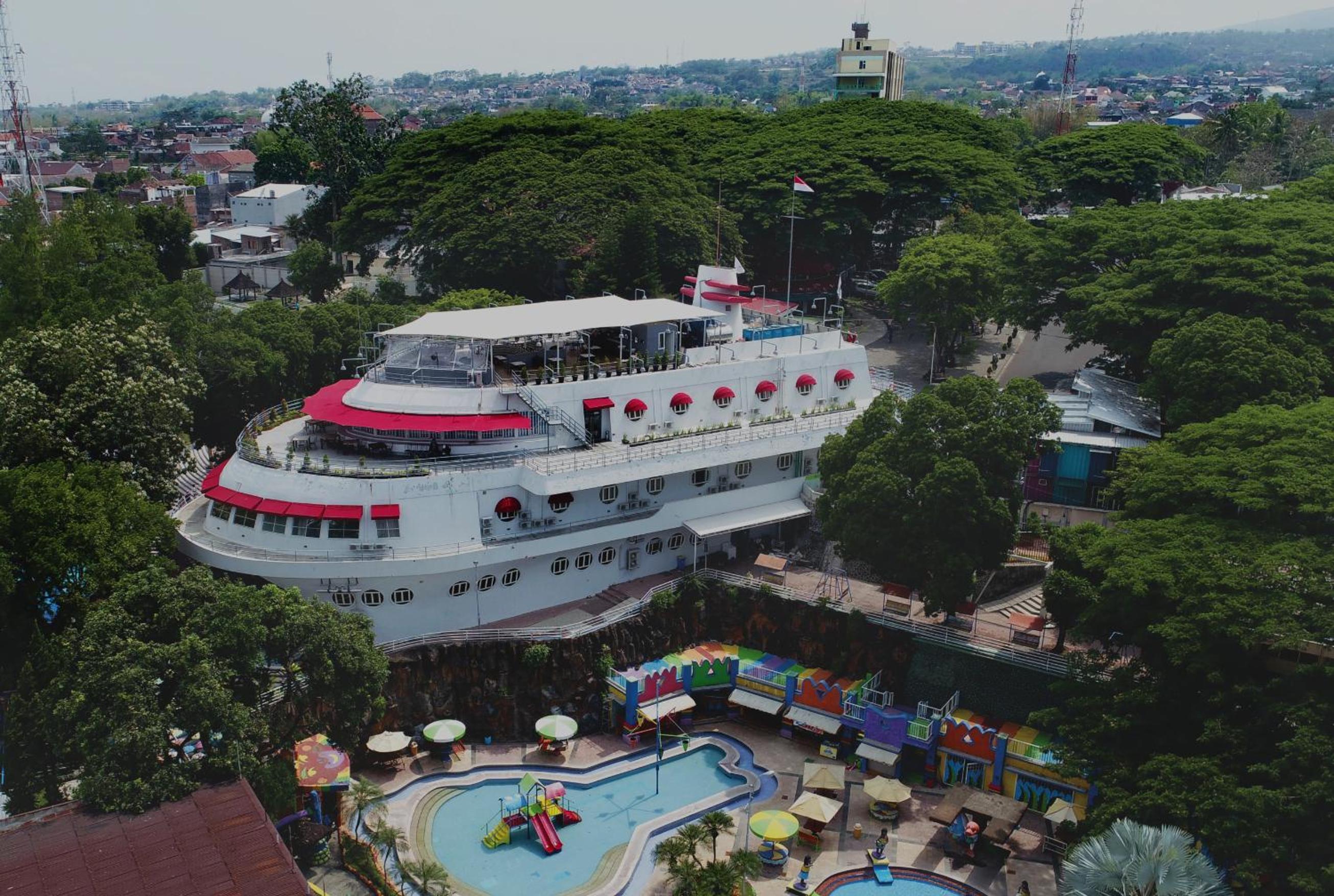 Kapal Garden Hotel 4/50