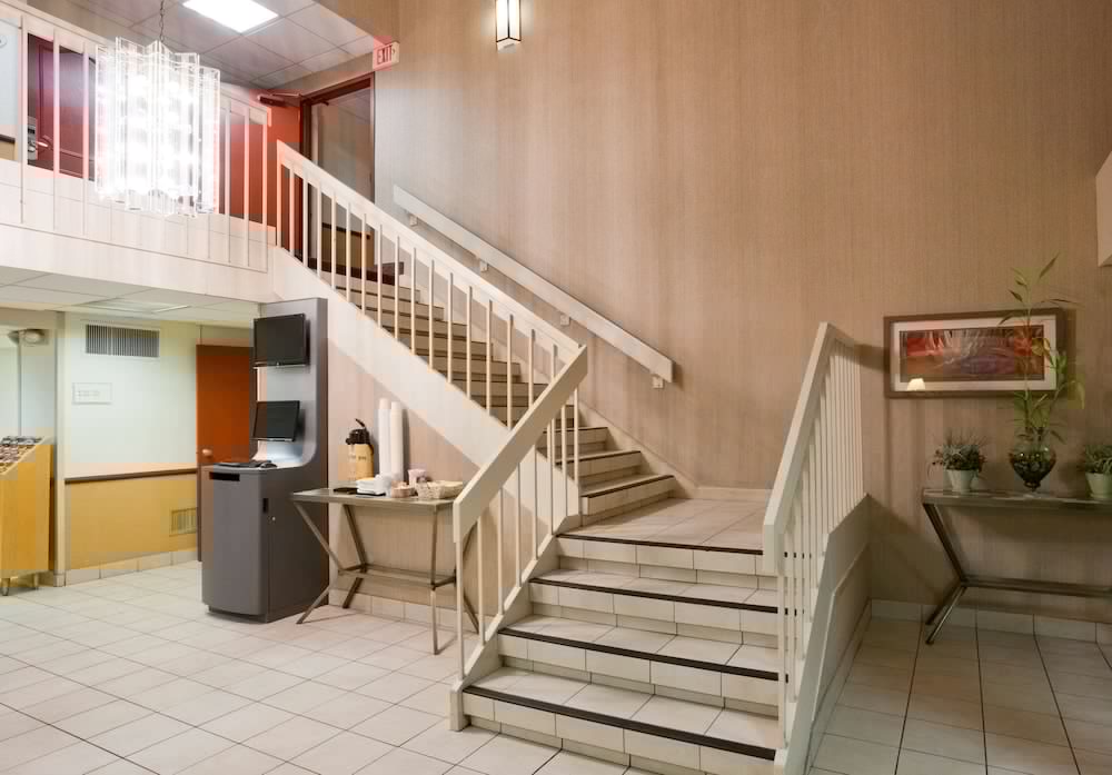 La Quinta Inn by Wyndham Minneapolis Airport Bloomington 39/53
