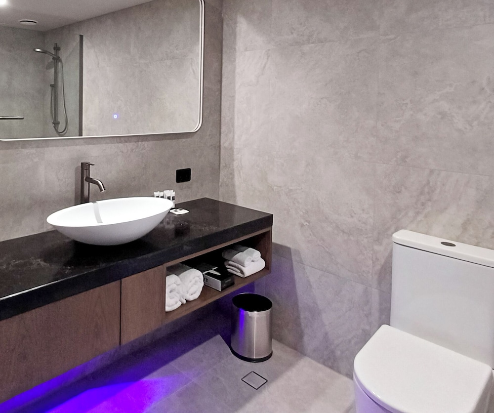 Distinction Mackenzie Country Hotel Twizel 56/57