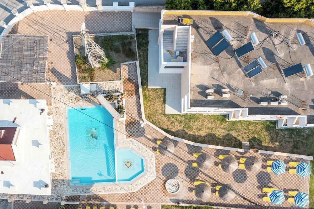 Diagoras Hotel 33/59