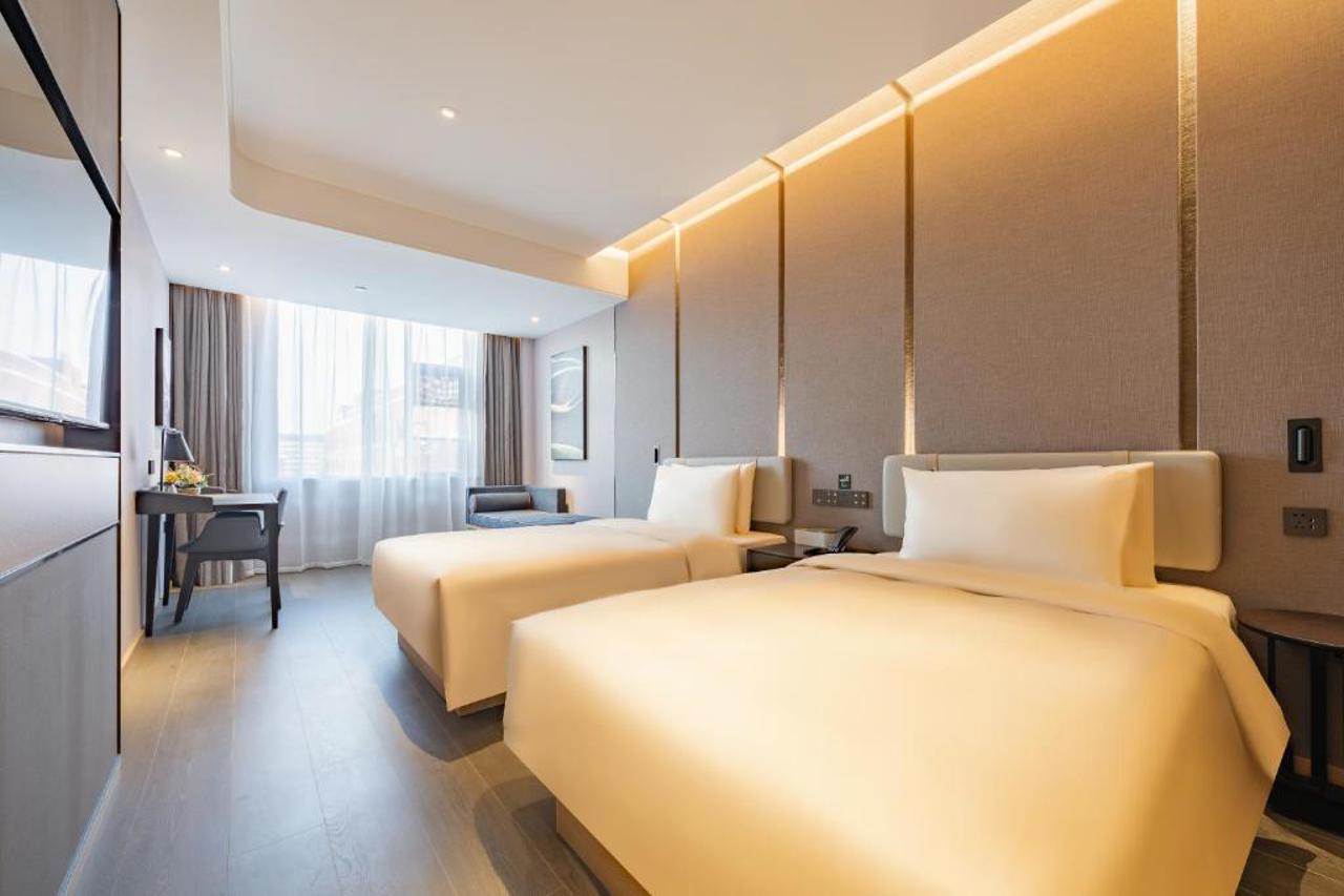 Shanghai Pudong Caolu Atour Hotel 16/24