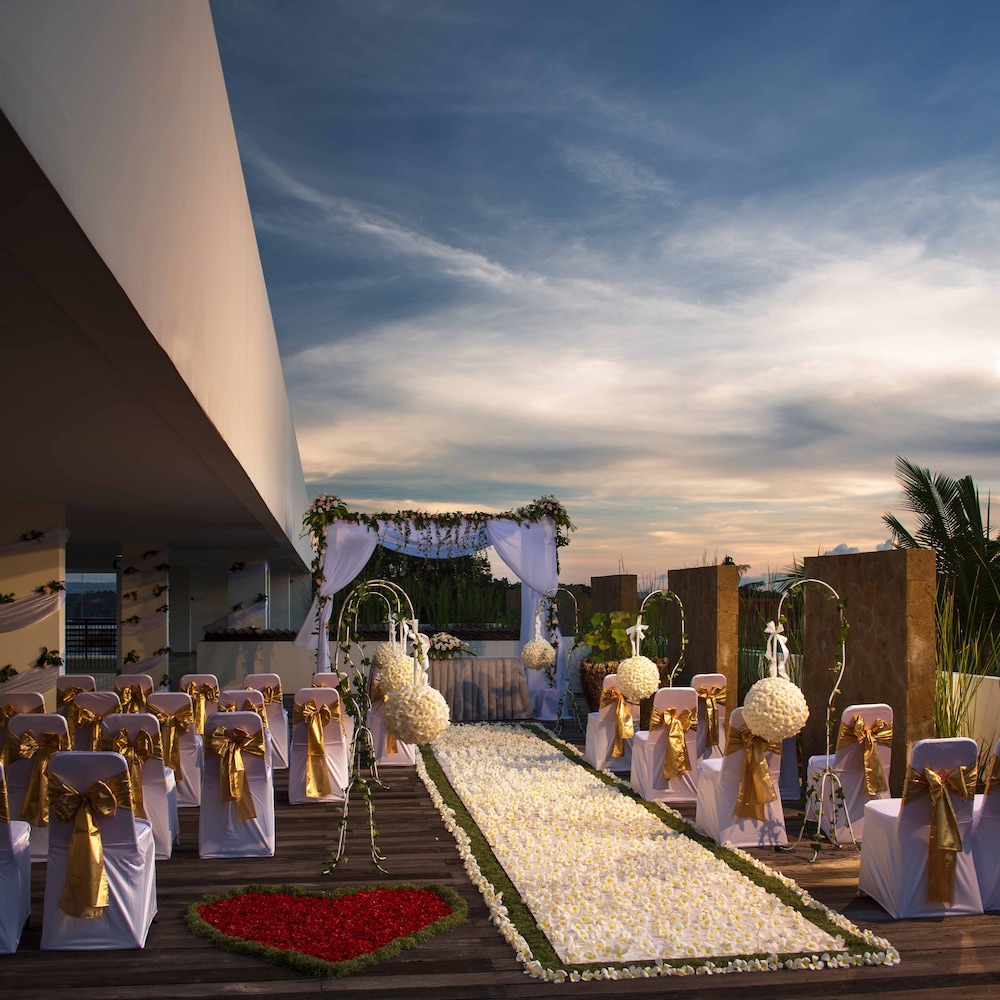 Sun Island Hotel and Spa Kuta 46/49