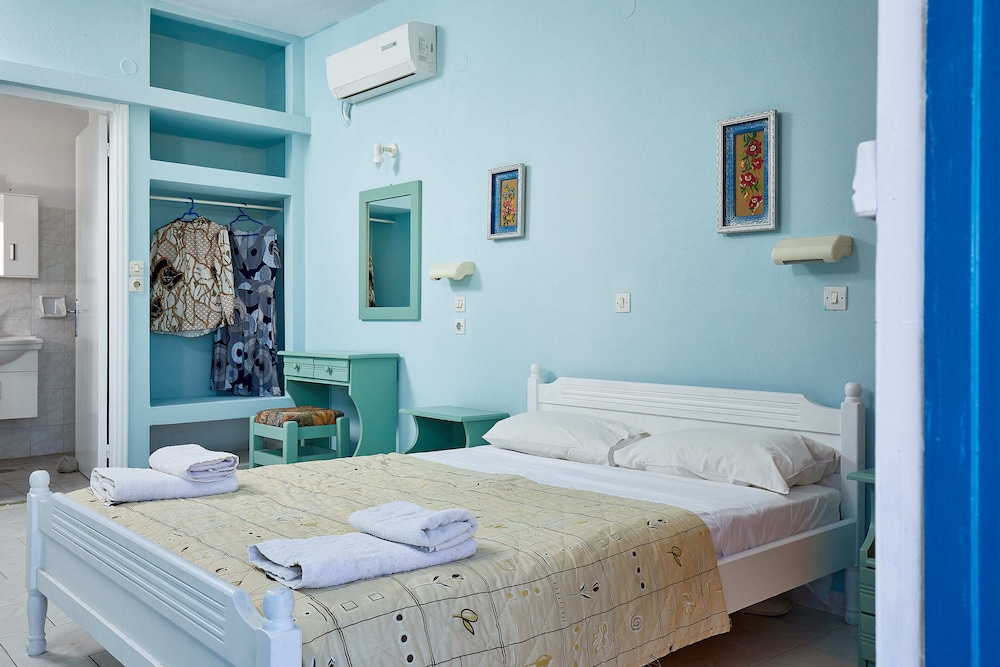 HOTEL GLAROS DIAFANI 10/50
