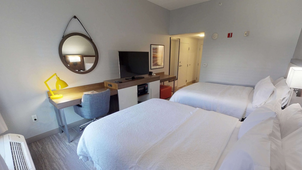 Hampton Inn St. Simons Island 9/37