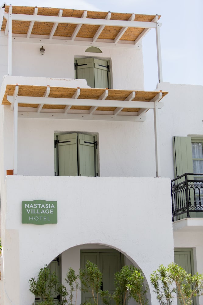 Nastasia Village 2/50