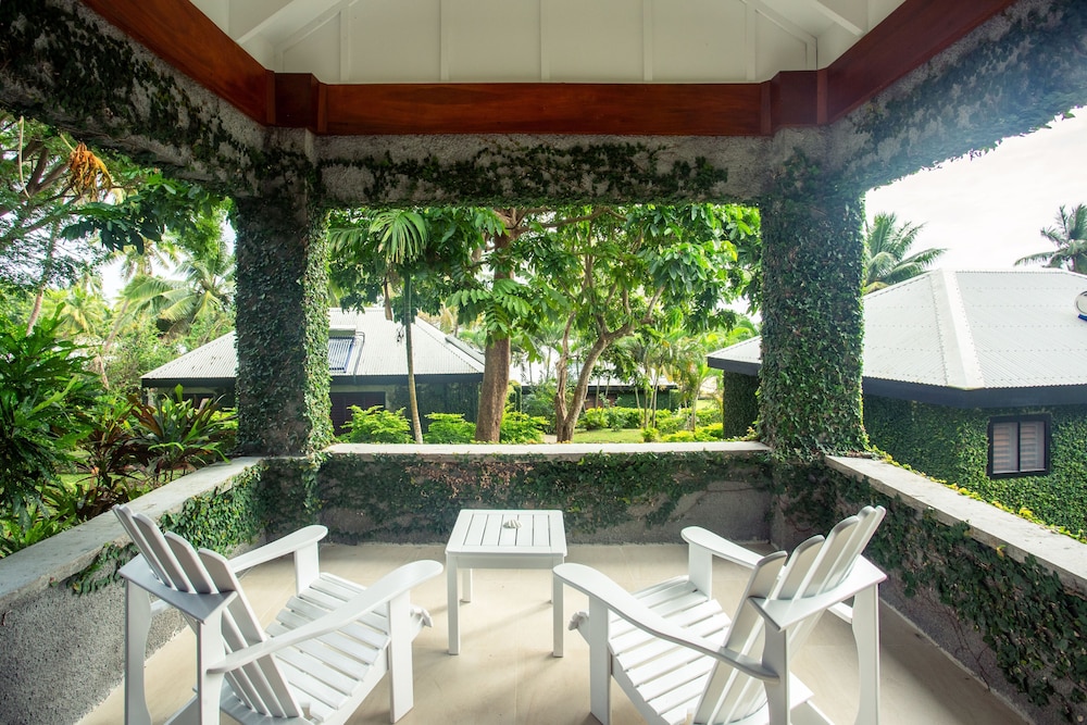 Waya Island Resort 53/57