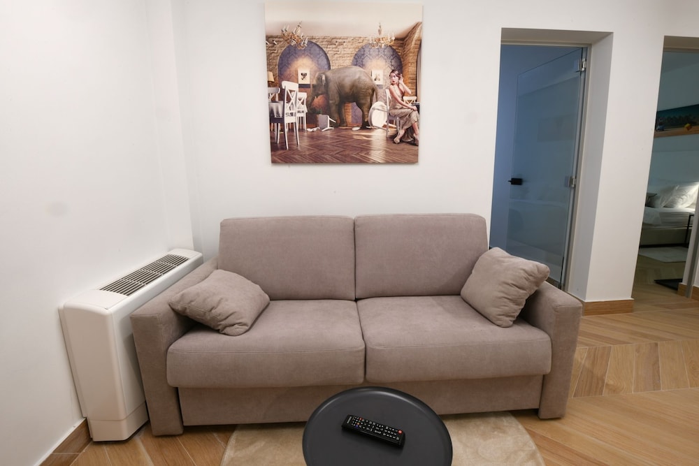 Aparthotel Milenij 20/40
