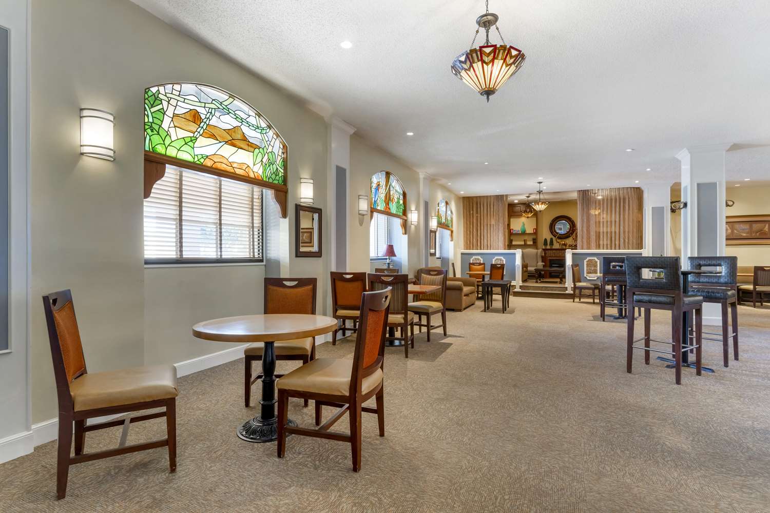 Best Western Plus Grosvenor Airport Hotel 32/48
