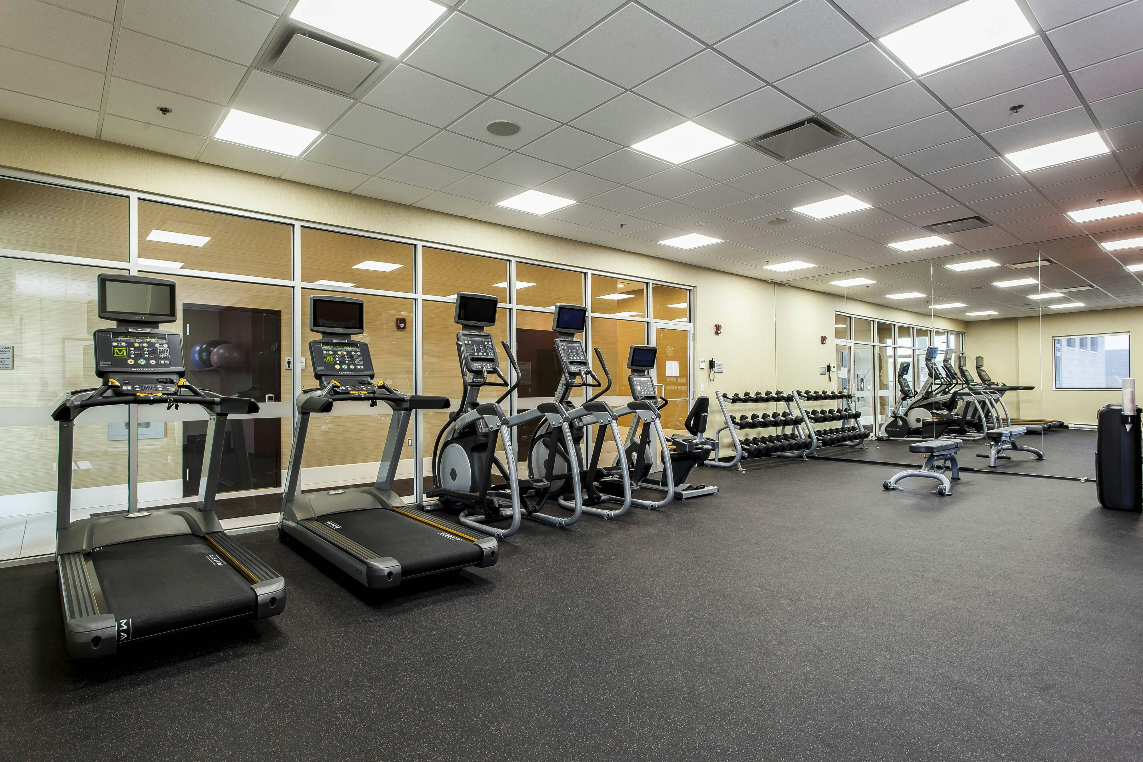 Courtyard by Marriott Montreal West Island Baie D Urfe 8/21