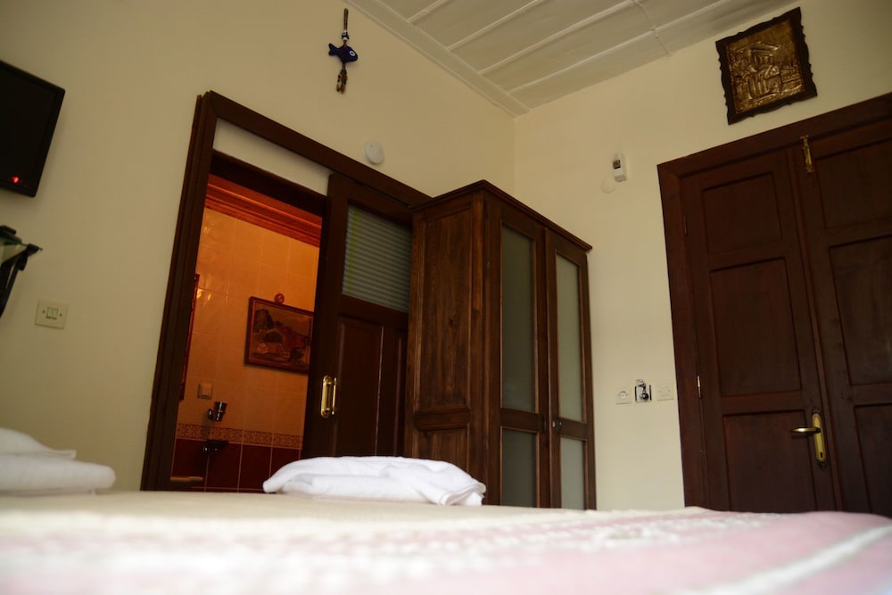 Cunda Zehra Teyzenin Evi 26/74