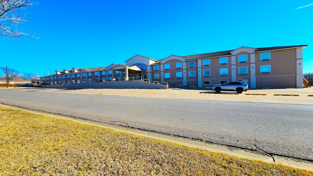 Days Inn by Wyndham Canadian 22/23