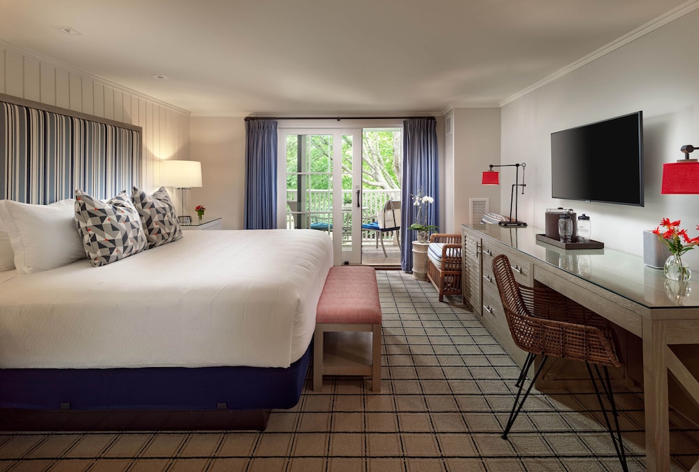 Roxana, Guest Room, King Bed, Balcony or Patio