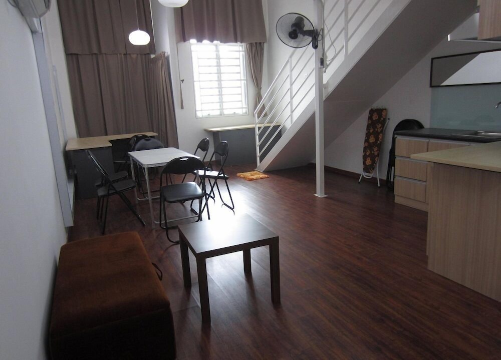 The Ceo Executive Office Suites 32/47