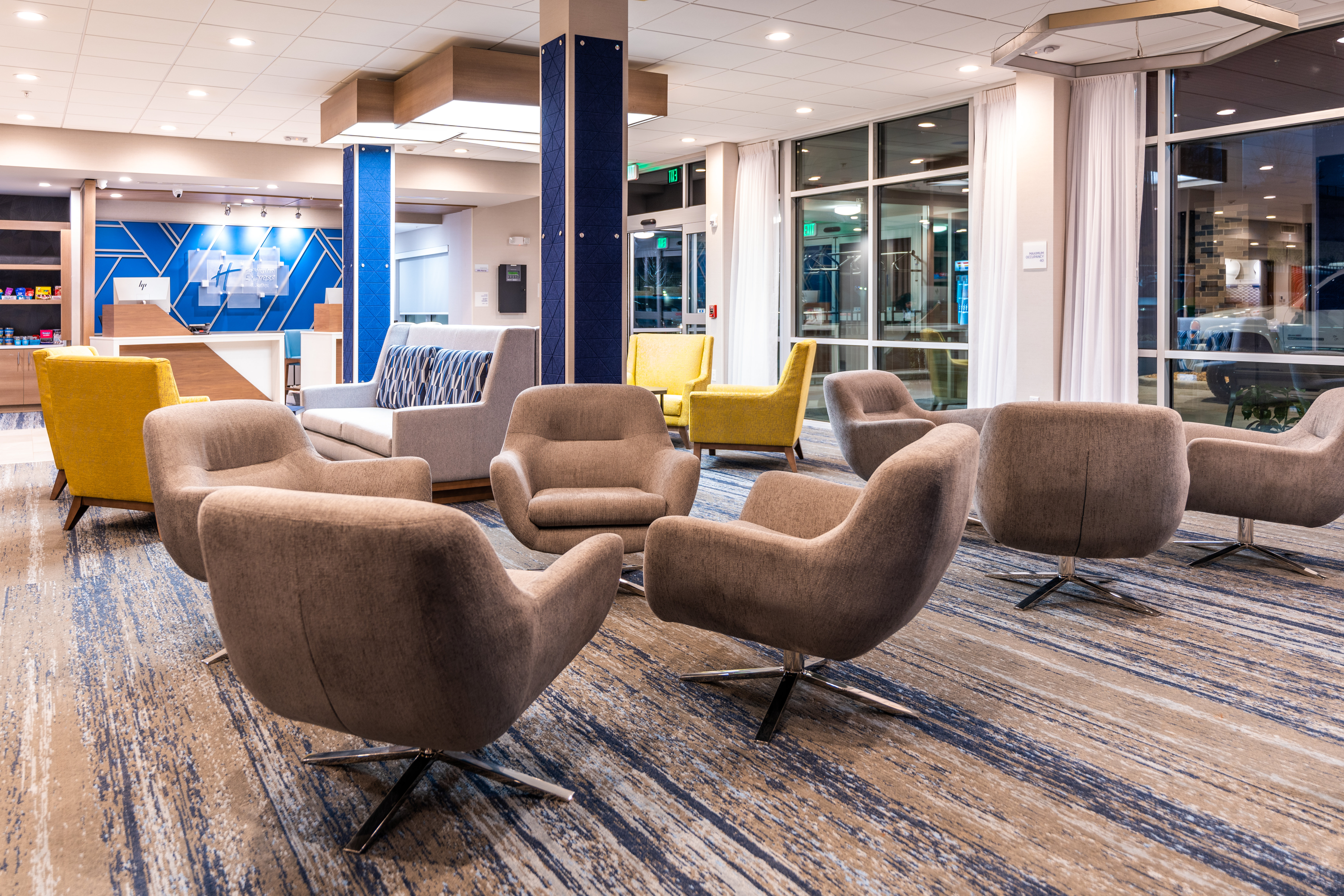 Holiday Inn Express & Suites Charlottesville - Monticello 44/65