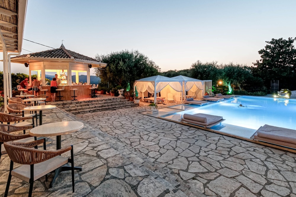 Nefeli Hotel Corfu 38/59