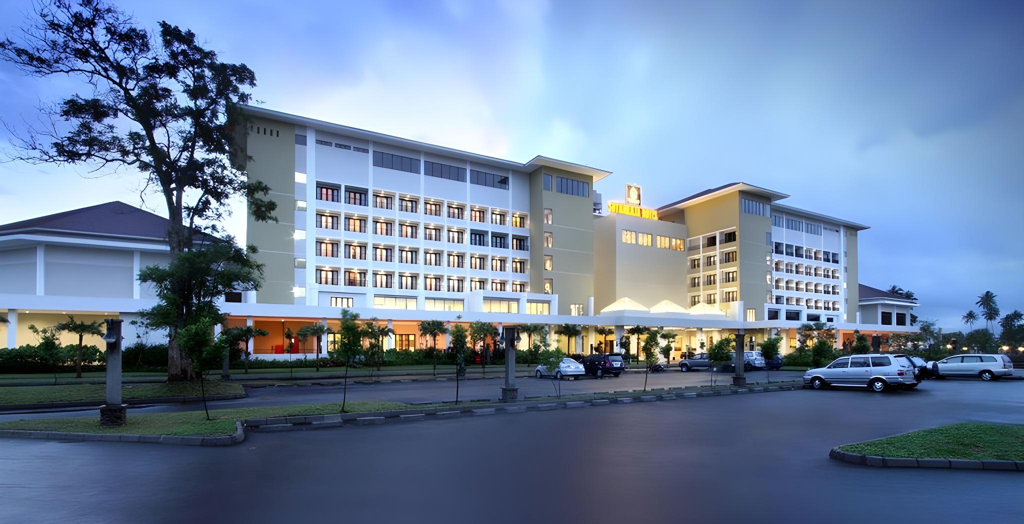 SUTAN RAJA RESORT AND CONVENTION CENTER 4/36