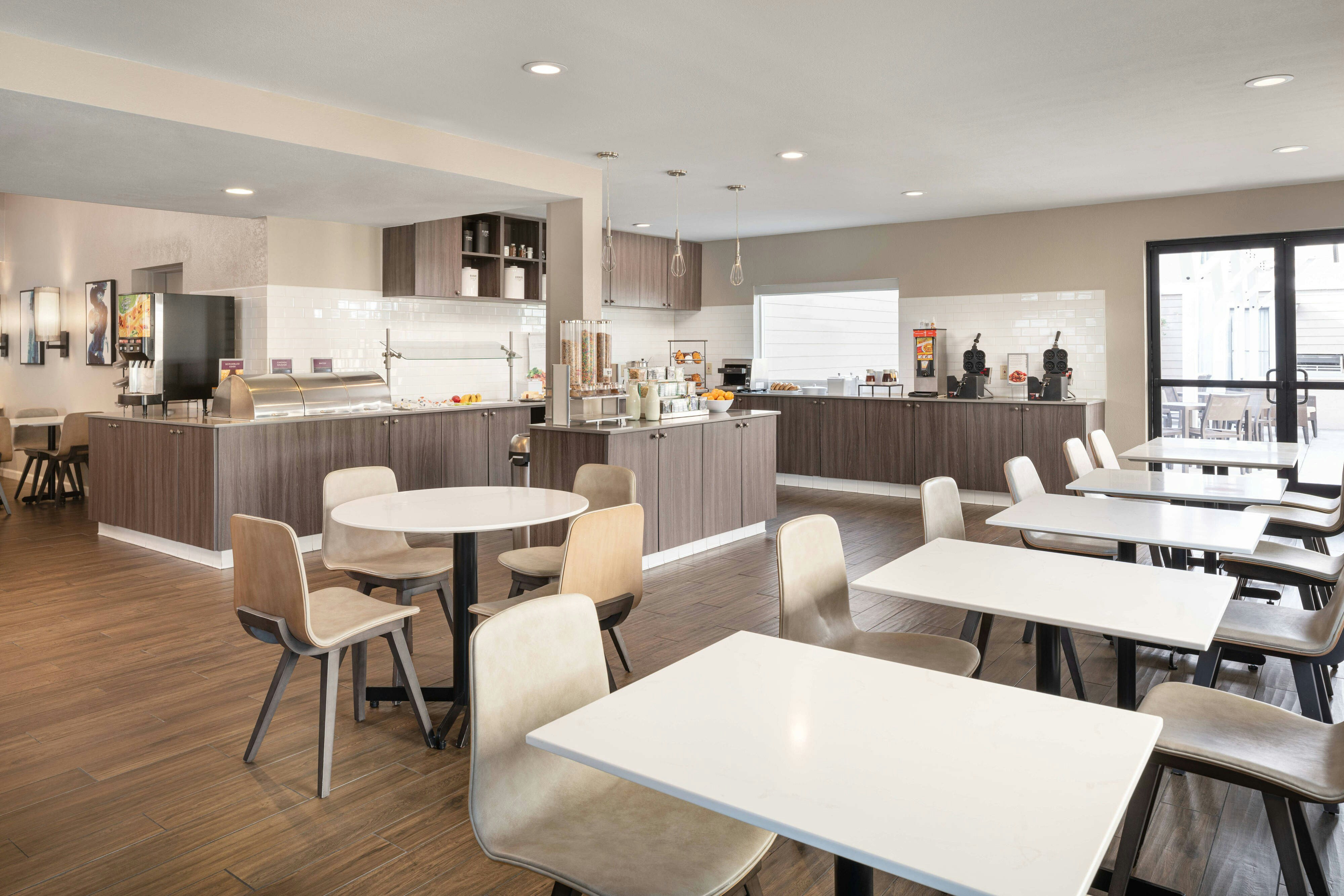 Residence Inn By Marriott Long Beach 8/17