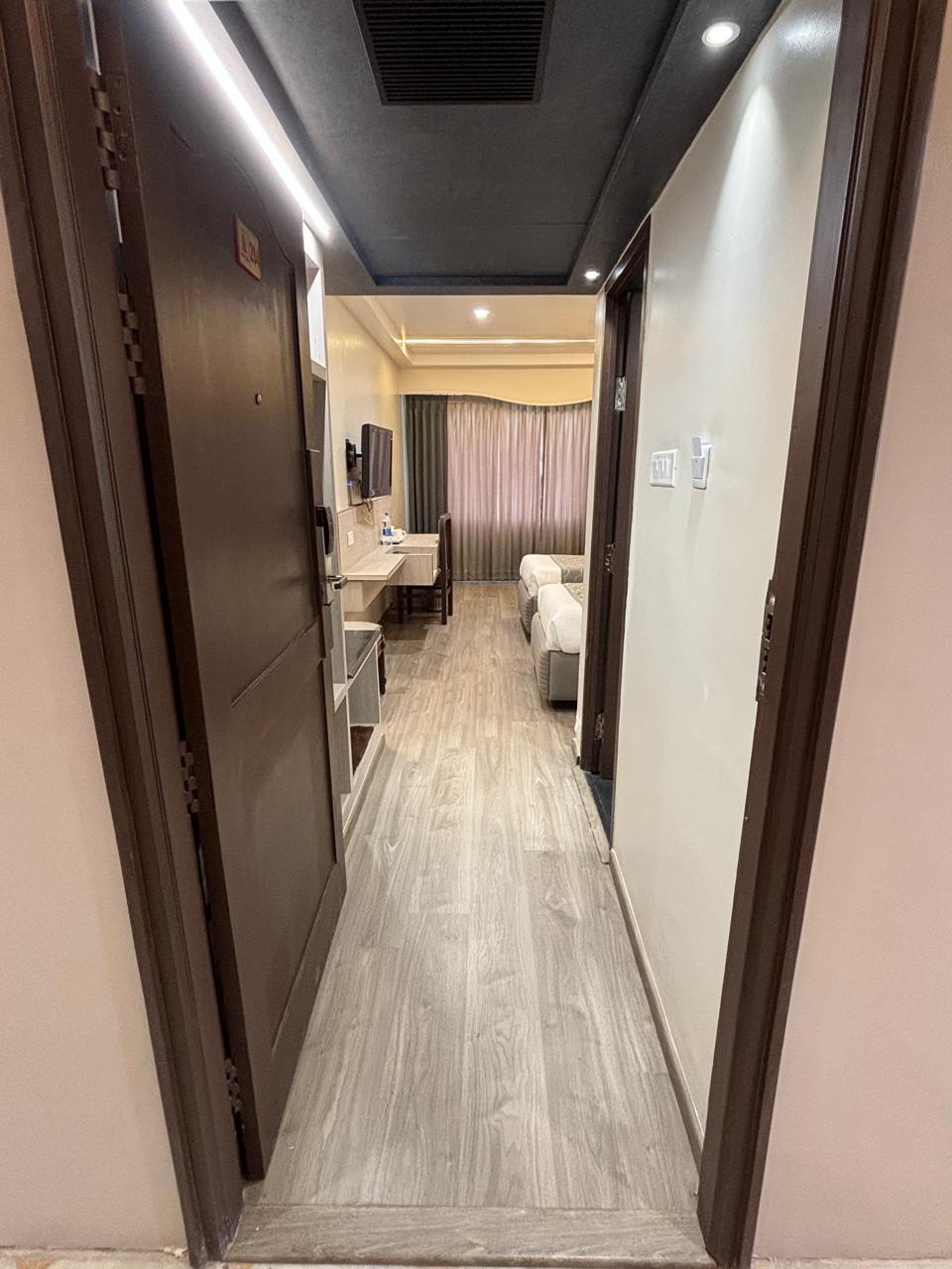 HOTEL NORTH GATE 6/39