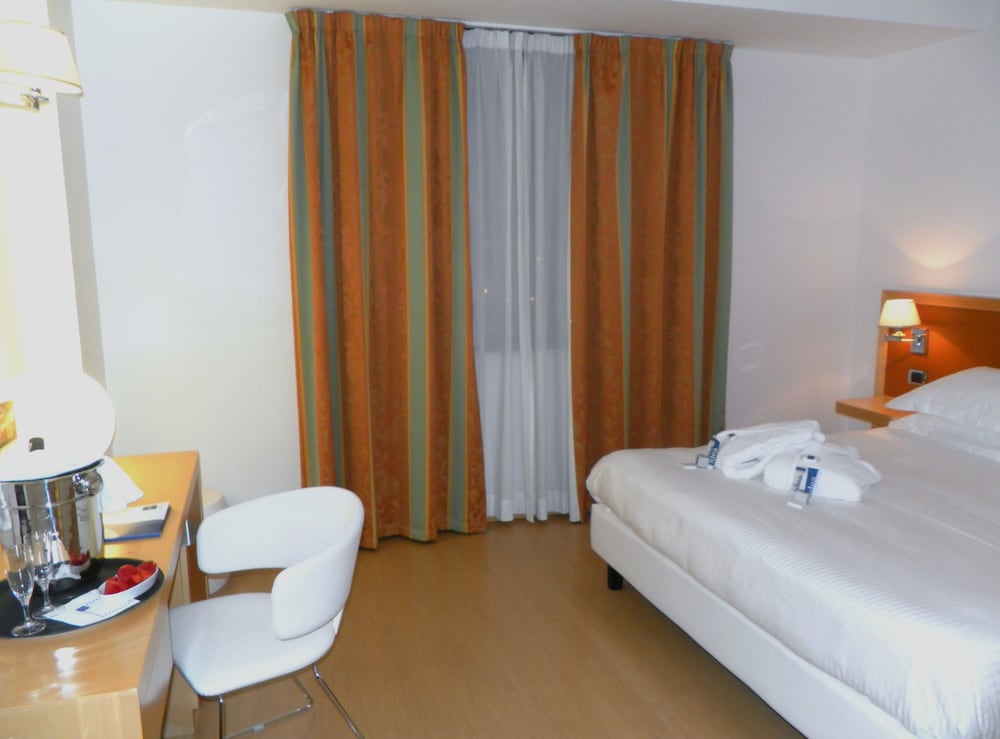 Ibis Styles Roma Vintage 18/64