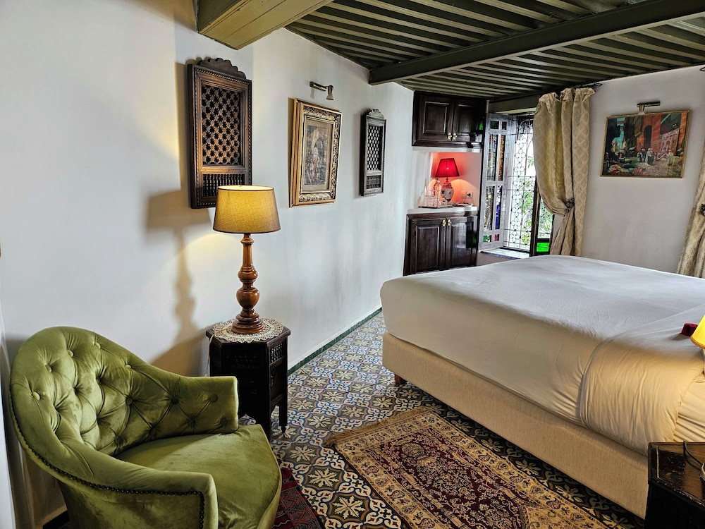 Riad Le Calife 5/50