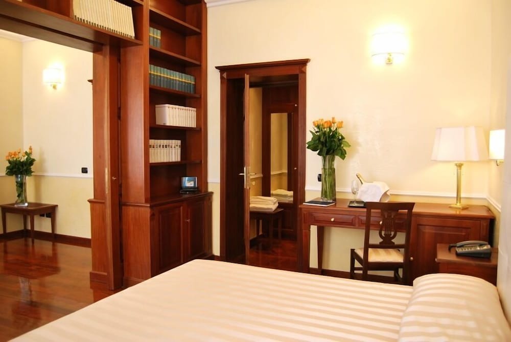 Ludovisi Luxury Rooms 11/27