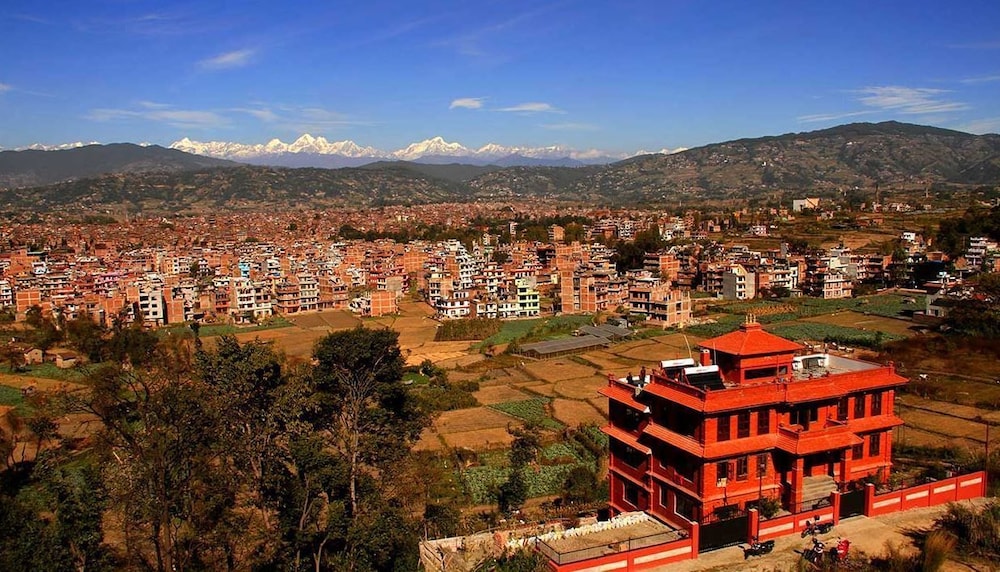Bhaktapur Paradise Hotel 4/40