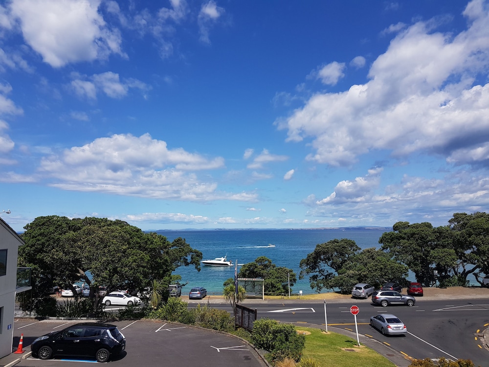 Whangaparaoa Lodge Motel 51/70
