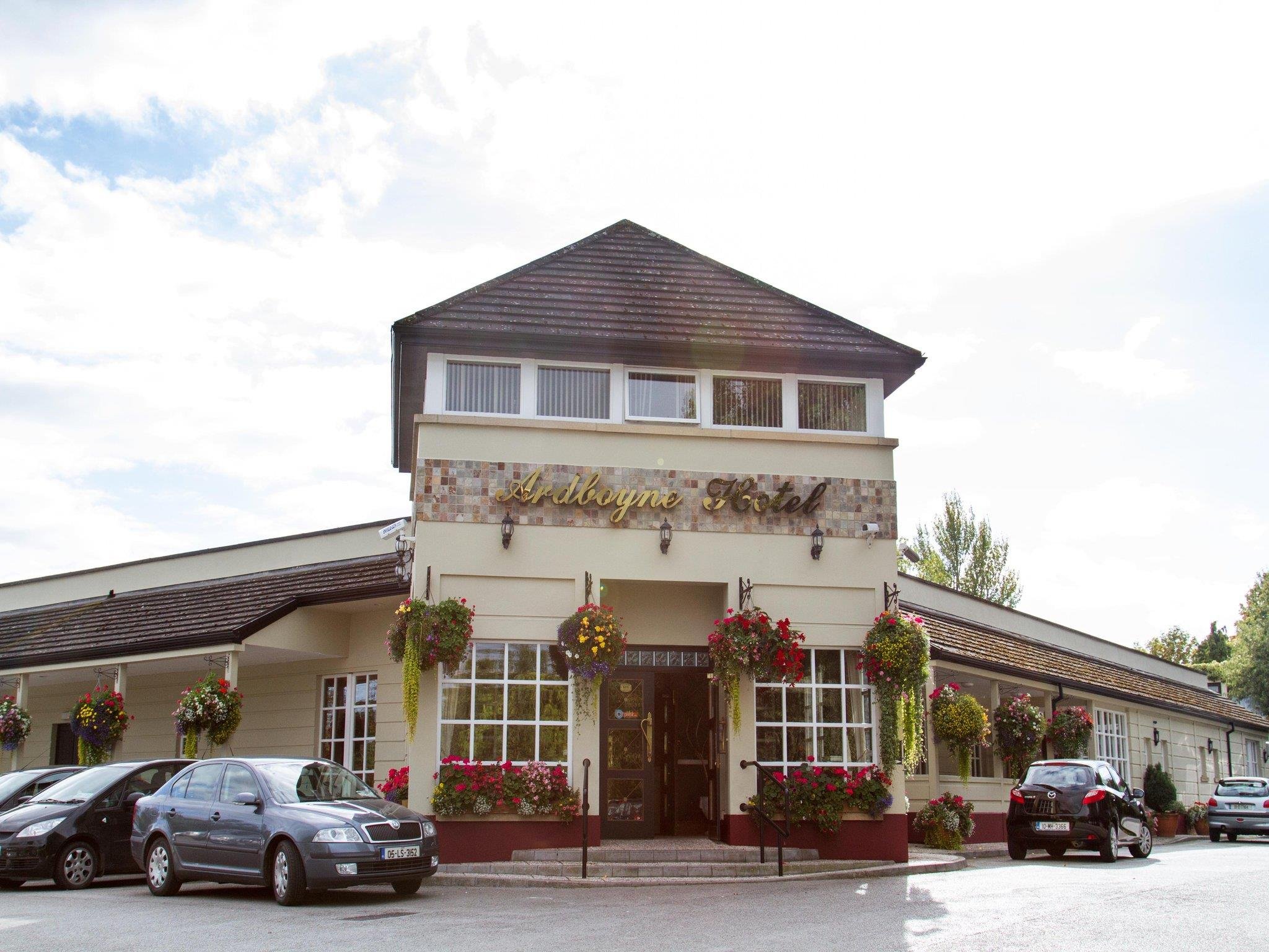 ARDBOYNE HOTEL 3/38