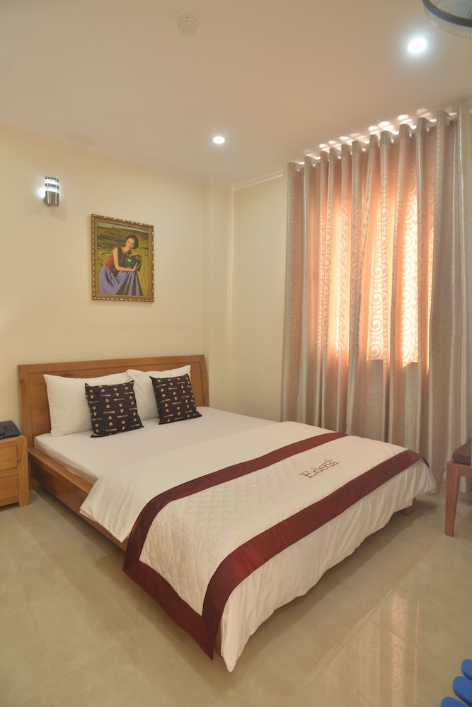 Atana Hotel 24/67