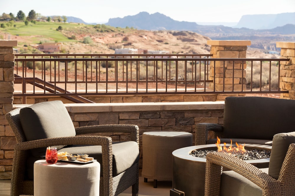 Hyatt Place Page/Lake Powell 44/64