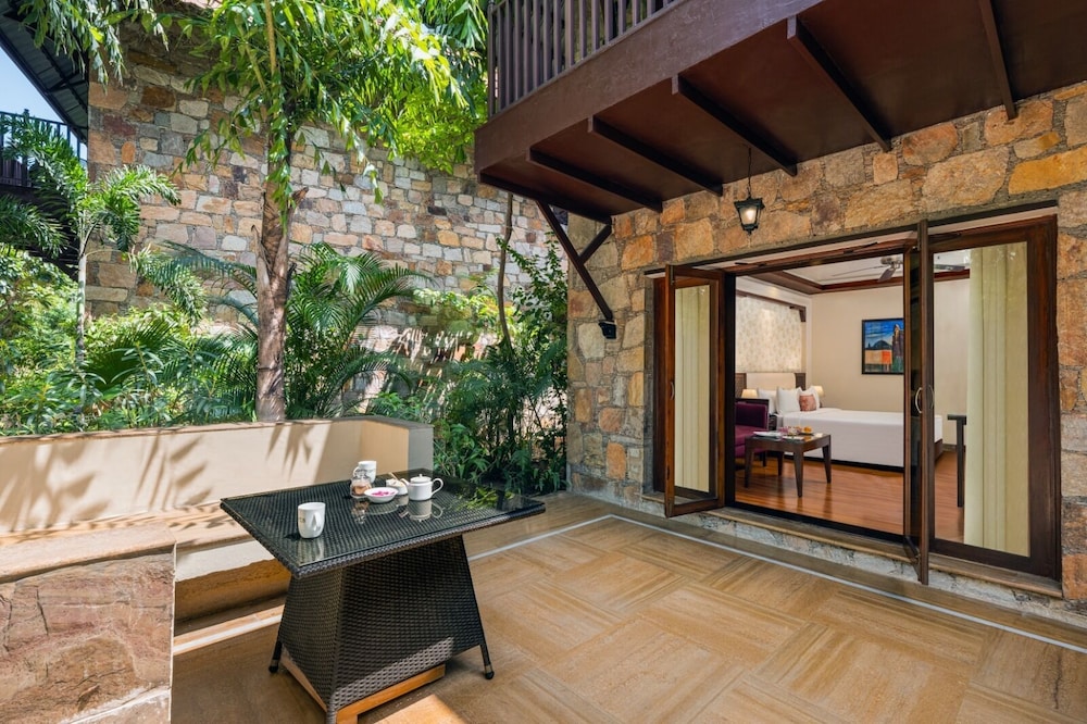 Hotel Ananta Spa And Resorts 29/50