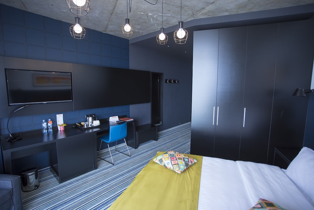 Tangerine Apart Hotel Batumi 55/62
