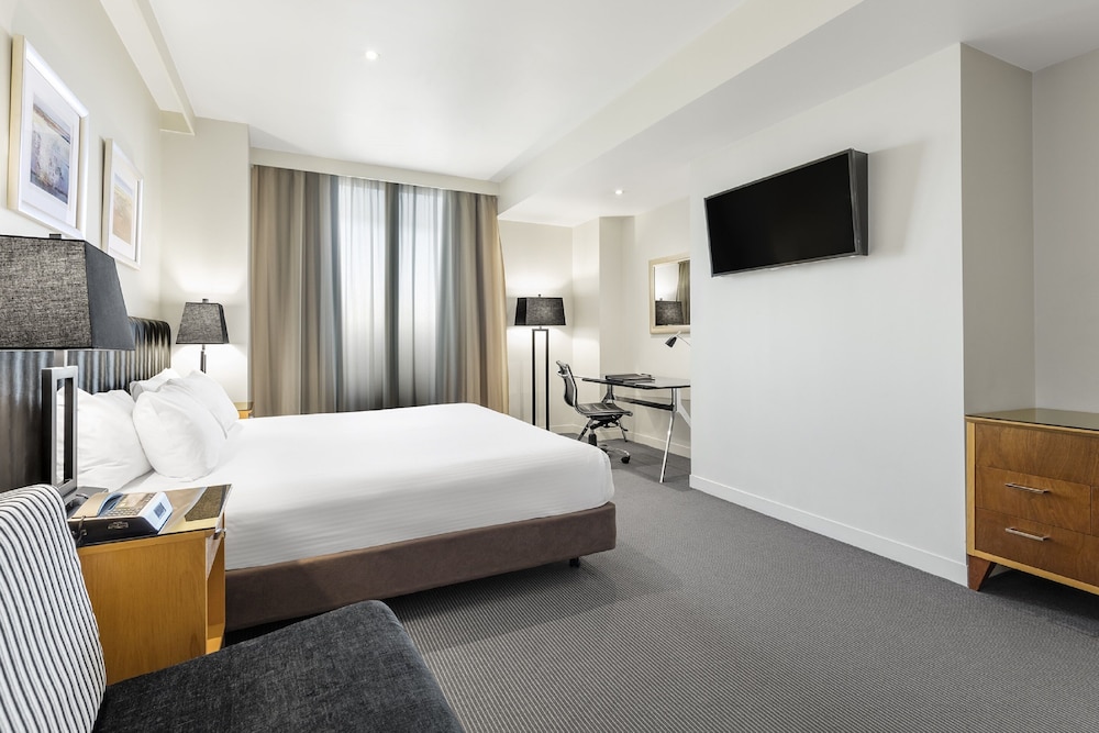 غرفة قياسية بسرير كوين، Flagstaff Gardens Hotel 3/8